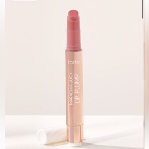 Tarte maracuja juicy lip plump in calla lily